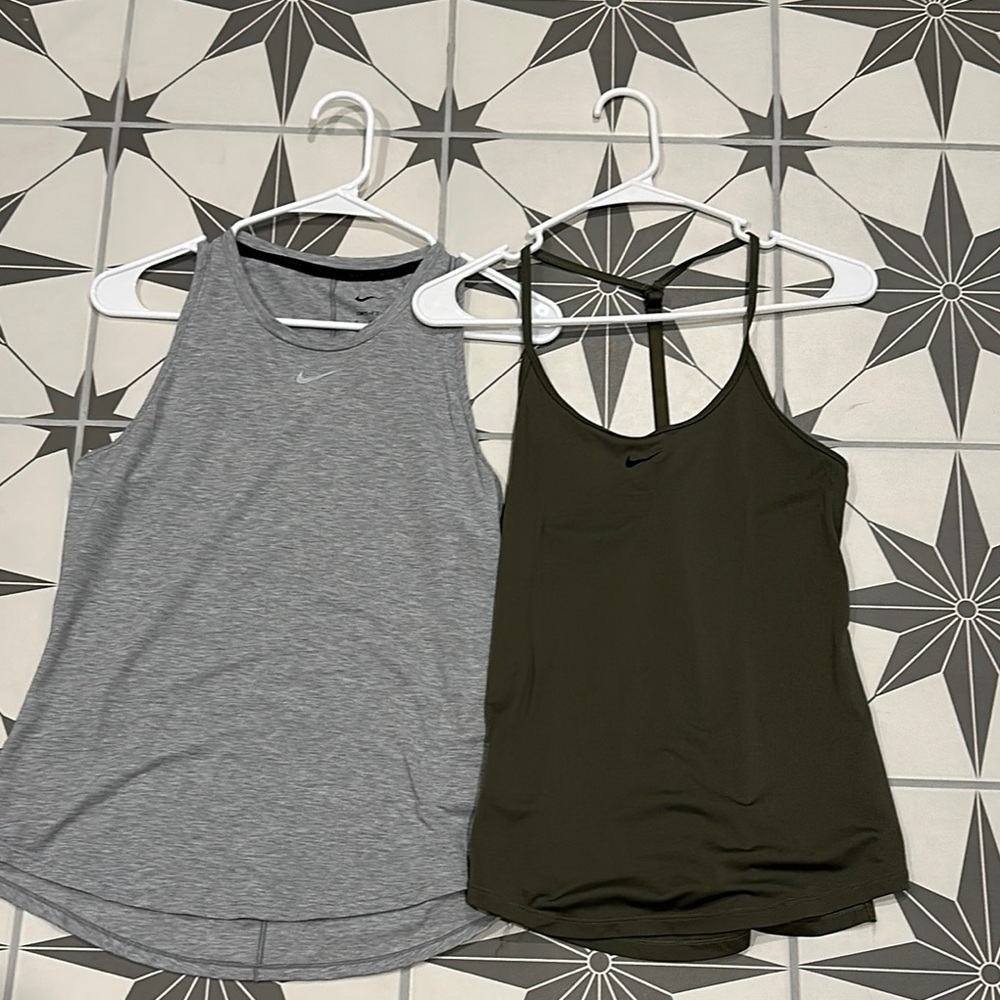 Nike Women's Gray and Olive Tank Tops